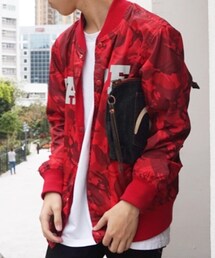 A BATHING APE | スタジャン