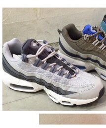 NIKE | AIRMAX95
(スニーカー)