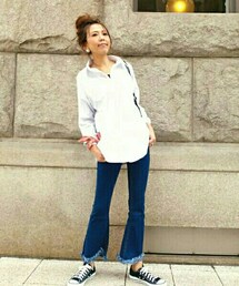 ANTRE  | 裾フリンジストレッチデニムパンツ(デニムパンツ)