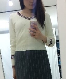 F i.n.t | Vネックラインニット(ニット/セーター)