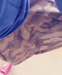 WOmB | カモ柄スカート(スカート)