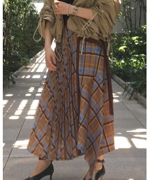 Yasutoshi Ezumi | スカート