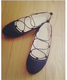 H&M | 足が小さいので、キッズサイズの22cmを愛用です( ¨̮ )(パンプス)