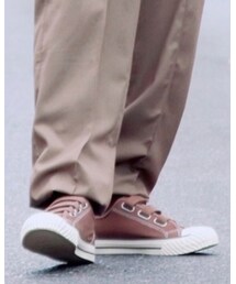 Amber wall | スニーカー