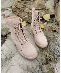 mema | 沙色磨砂皮八孔马丁靴(ブーティ)