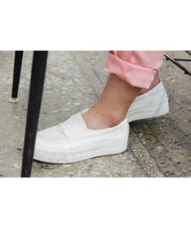 로클 | スニーカー