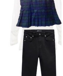 ZARA | デニムパンツ