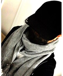 CAPにFOODを被り出勤☔️ | 朝は土砂降り☔️フードを被りストール♨️(その他)