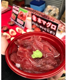 すき身丼🐟 | うままままママス(その他)