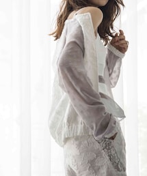 Benemode | Benemode スポーティーブルゾン

Transparent Jacquard Blouson   
(トランスペアレント ジャカードブルゾン)
https://benemode.stores.jp/#!/(ブルゾン)