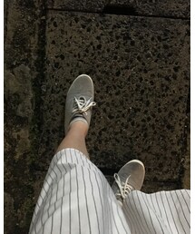 UNKNOWN. | スニーカー