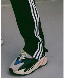 Yeezy | スニーカー