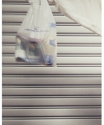 コンビニ袋 | オレンジーナチラ見え haha(ハンドバッグ)