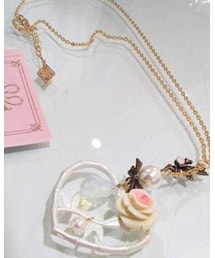 Metamorphose | metamorphose temps de fille/ハートローズネックレス(白)(ネックレス)