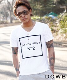 DOWBL | BOXメッセージＶネックTEE(Tシャツ/カットソー)