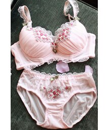 chuu | 花柄刺繍入りレース付き(ブラ&ショーツ)