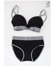 ノンワイヤーバイカラーブラ&ショーツ(ブラ&ショーツ)