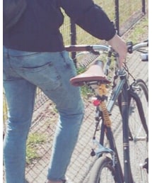 ZARA | デニムパンツ