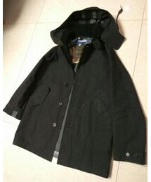 Junya Watanabe 渡边淳弥 | 渡边淳弥 (Junya Watanabe) 与苏格兰知名雨衣制造商Mackintosh合作款
(トレンチコート)