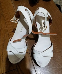 CARRANO | サンダル(サンダル)