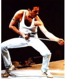 フレディ・マーキュリー | ヘラクレスを履いたフレディ(at ライブエイド)(その他)