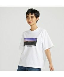 UNIQLO | ウーマン イン ムービーズ UT ラ・ラ・ランド（グラフィックTシャツ・半袖）(Tシャツ/カットソー)