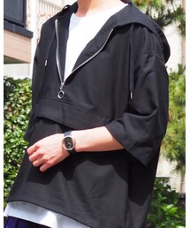 NOT CONVENTIONAL | トップス