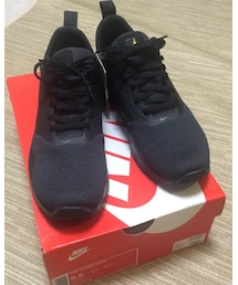 NIKE | AIR MAX TAVAS  705149-016(スニーカー)