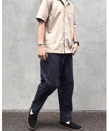 beige | トップス