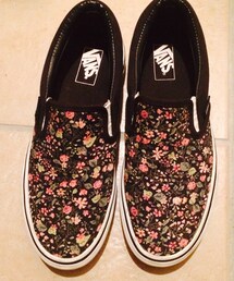 VANS | 花柄スリッポン。(スニーカー)