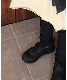 瞬足 | スニーカー