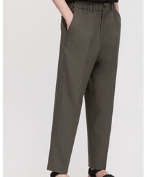 UNIQLO | UNIQLO Uのワイドフィットテーパードパンツ(スラックス)