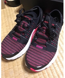 UNDER ARMOUR | スニーカー