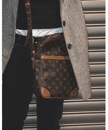 LOUIS VUITTON | ショルダーバッグ