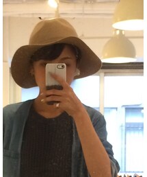 携帯で顔を隠す | その他