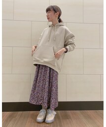 アウターを脱ぐと🦖 | トップス