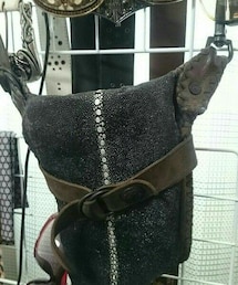 FUNNY | エイ革をトッピング。好きです、革製品。(ポーチ)