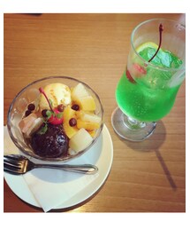 クリームあんみつとメロンソーダ | その他