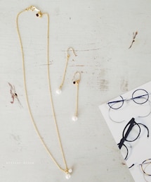 atelier bloom | 淡水パールちょうちょピアス(ピアス（両耳用）)