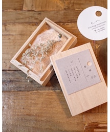 en | ピアス（片耳用）