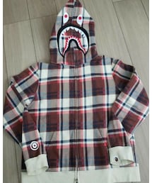 A BATHING APE | シャークパーカー(パーカー)
