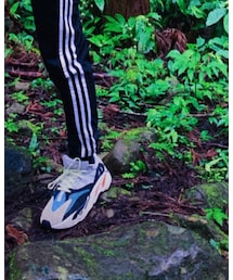 Yeezy | スニーカー