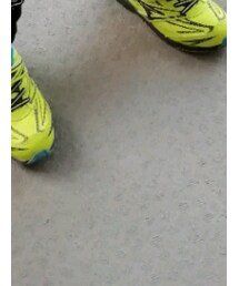 瞬足 | スニーカー