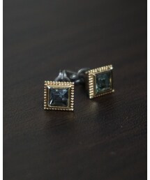 不明 | ピアス（両耳用）