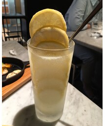 レモン1個入りサワー😍 | その他