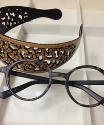 UNIQLO | ワイシャツ
フレアスカート
赤ベルト
ダテメガネ
カチューシャ(スカート)