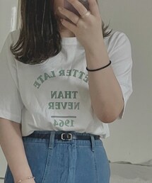 isn't she | Tシャツ/カットソー