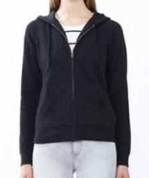 GU | スタジャン