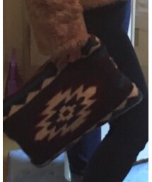 AVAN LILY | クラッチバッグ