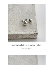 CHIEKO + | wonky ball pierce

(ピアス（両耳用）)